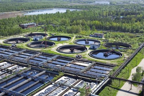 Utilidades municipales, tratamiento de aguas residuales aplicación de unidades de frecuencia variable INOMAX